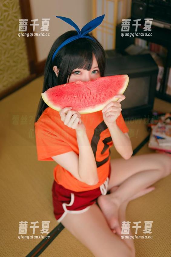 蕾丝？就这样？Sally Dorasnow让我们看看原图，看看背后的故事！